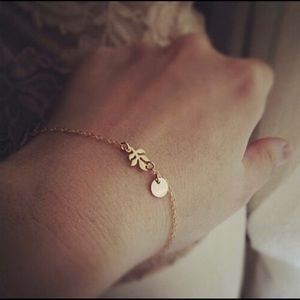 Gold Filled Leaf Bracelet